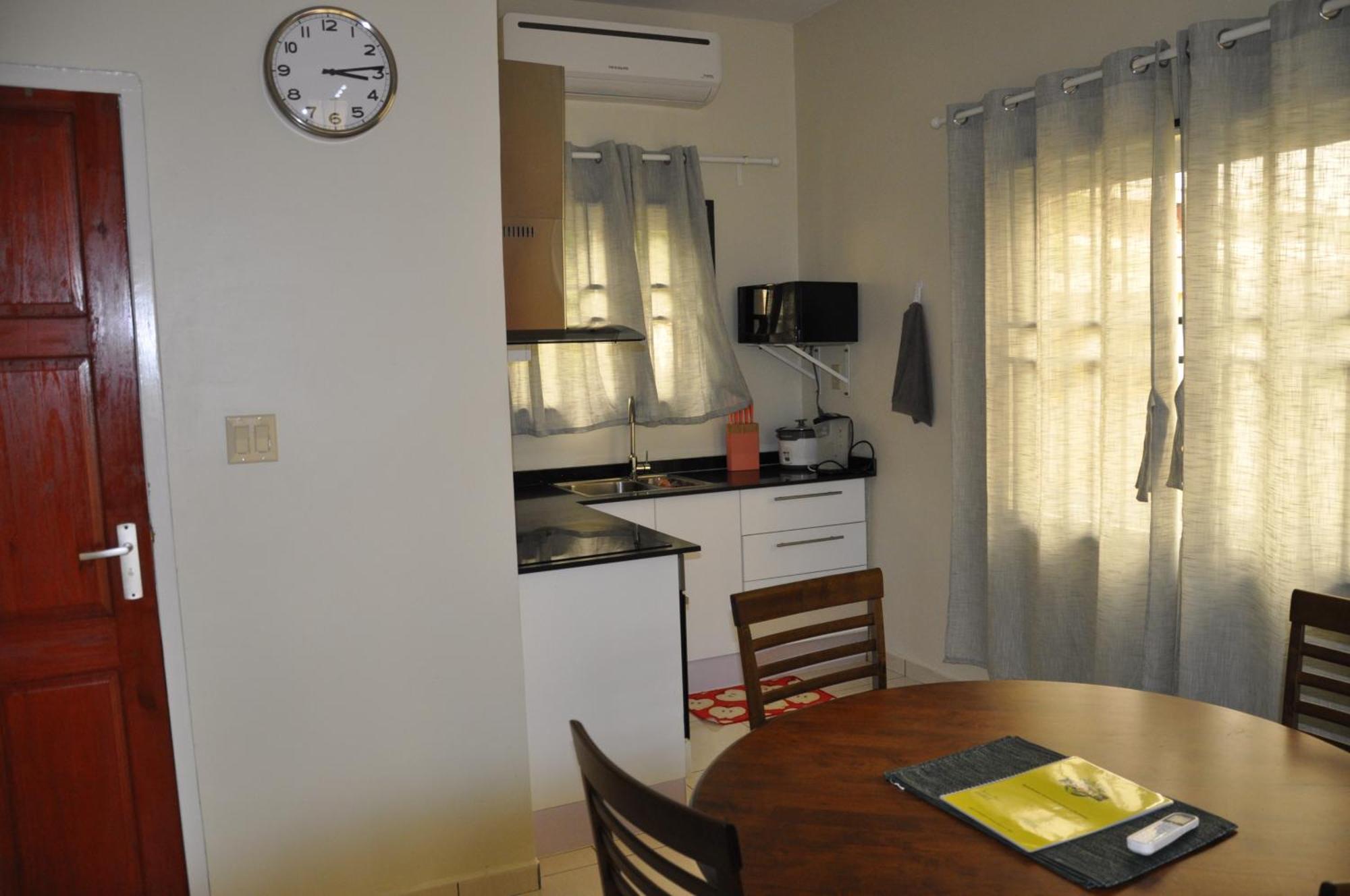 Riando Appartement Rainville Paramaribo Zimmer foto